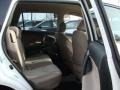 Super White - RAV4 4WD Photo No. 12