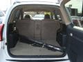 Super White - RAV4 4WD Photo No. 13
