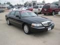 Black - Town Car Executive Photo No. 7