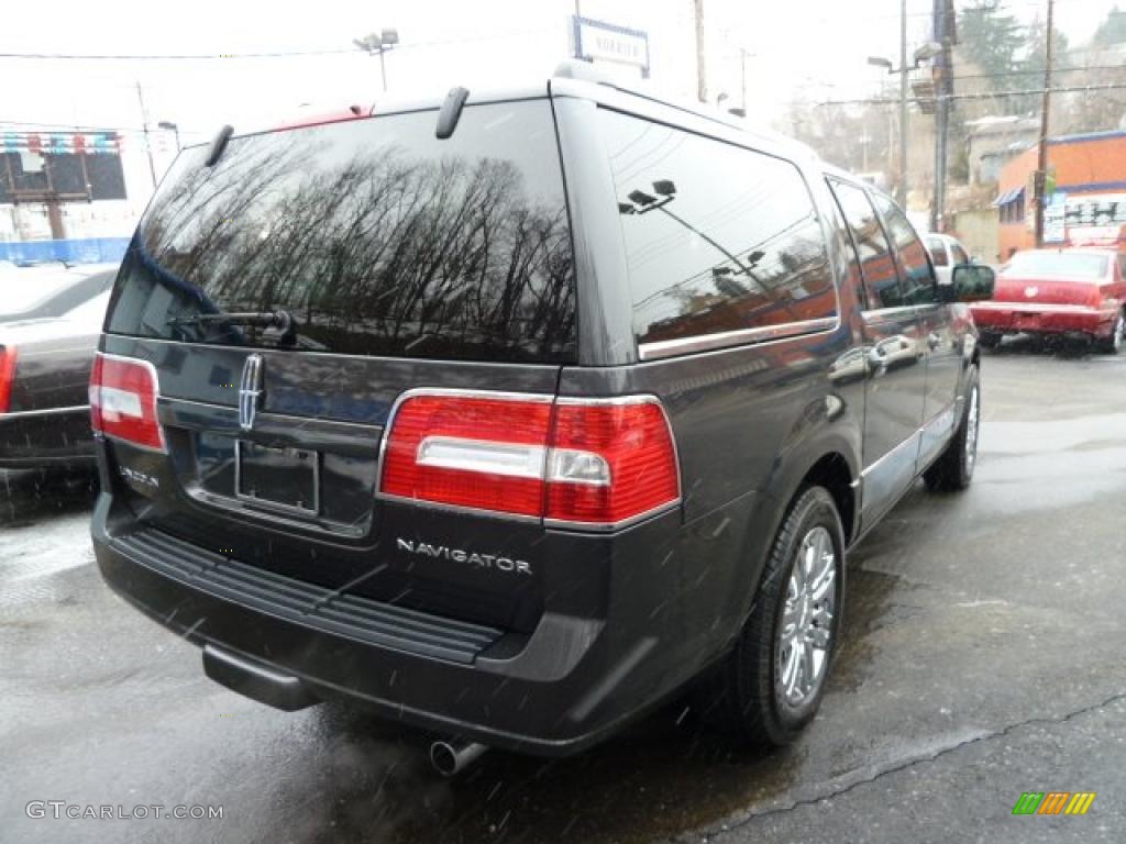 2007 Navigator L Ultimate 4x4 - Alloy Metallic / Charcoal/Caramel photo #5