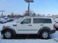 Stone White - Nitro SXT 4x4 Photo No. 17