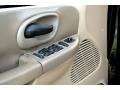 2001 Black Ford F150 XLT SuperCrew 4x4  photo #33