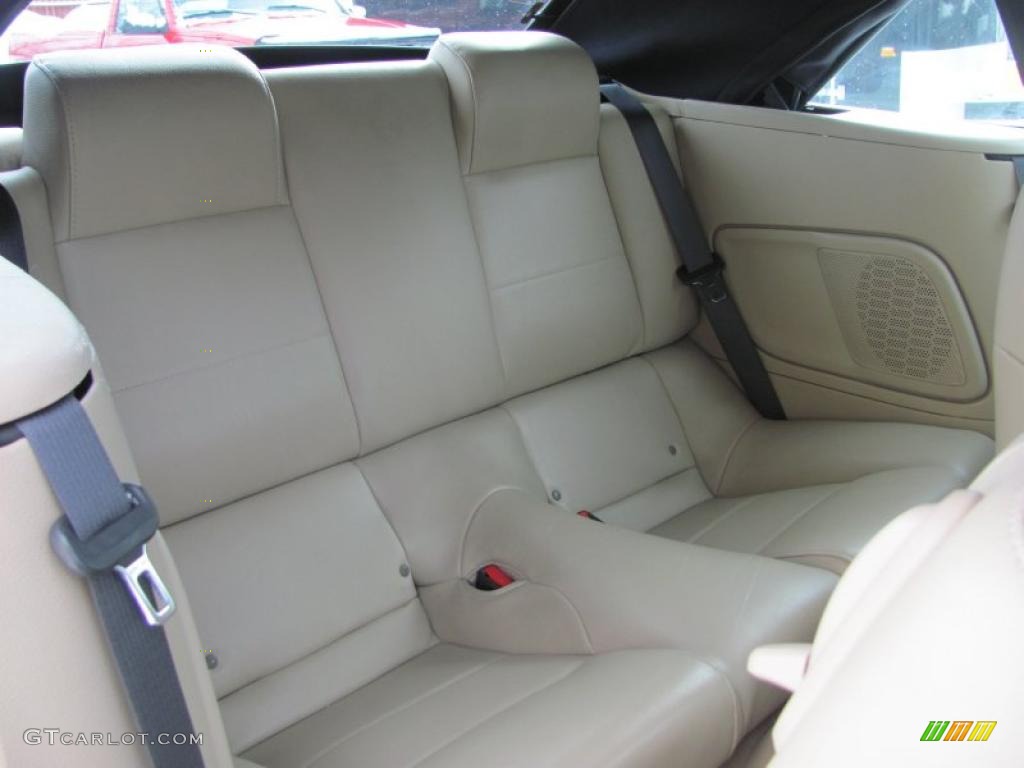 2008 Mustang V6 Premium Convertible - Alloy Metallic / Medium Parchment photo #19