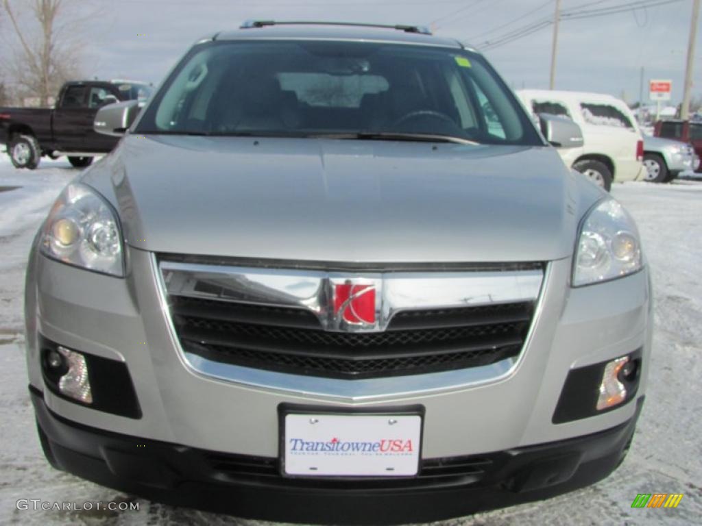 2007 Outlook XR AWD - Silver Pearl / Black photo #26
