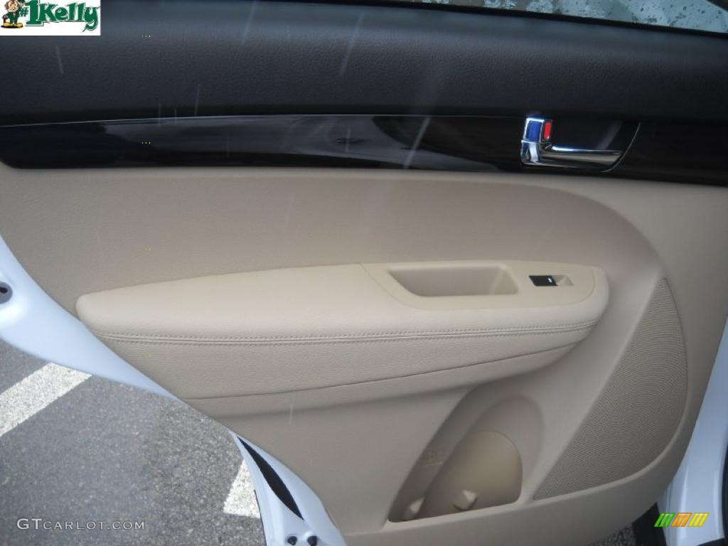 2011 Kia Sorento EX V6 AWD Beige Door Panel Photo #43523867
