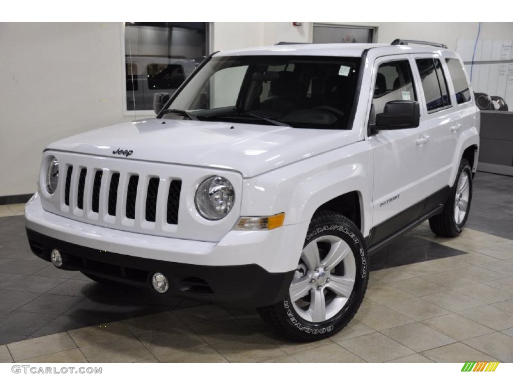 Bright White 2011 Jeep Patriot Sport Exterior Photo #43529079