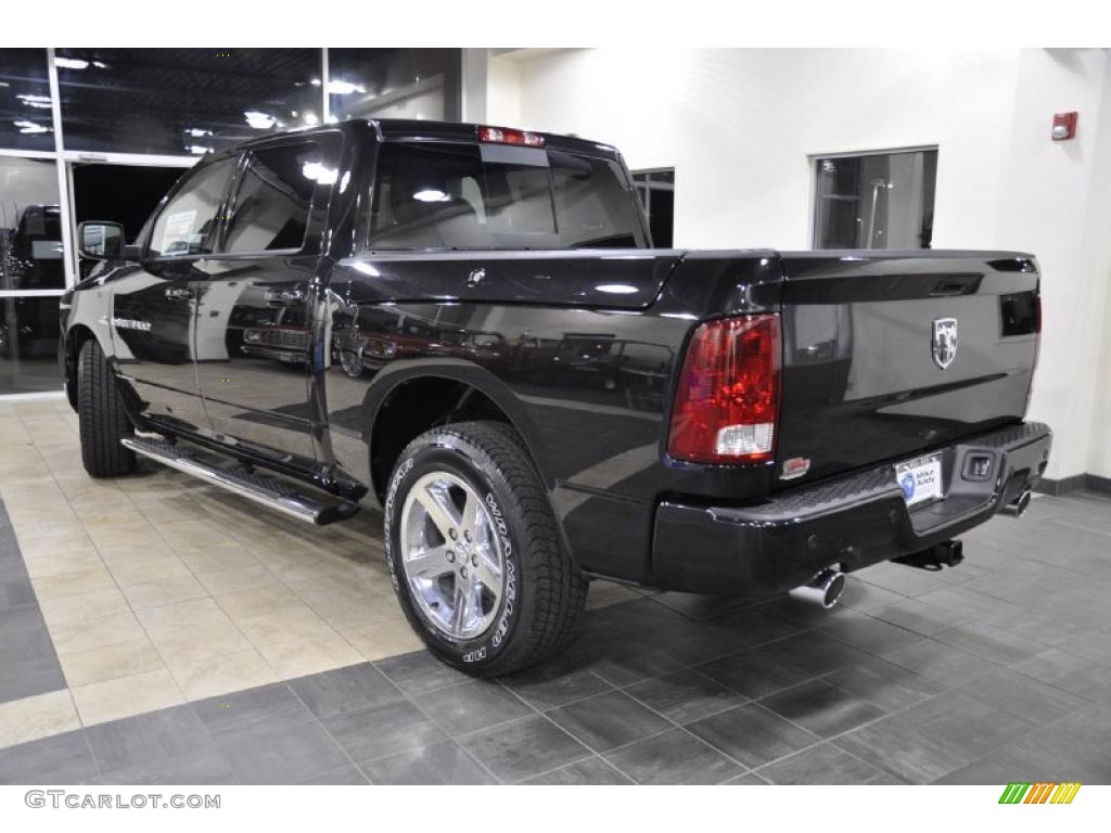 2011 Ram 1500 Sport Crew Cab - Brilliant Black Crystal Pearl / Dark Slate Gray photo #9