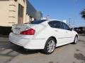 Moonlight White - M 35 Sedan Photo No. 6