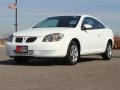 2009 Summit White Pontiac G5   photo #1