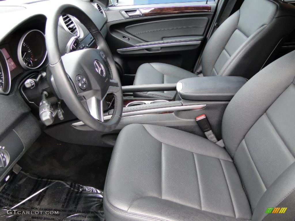 Black Interior 2010 Mercedes-Benz ML 350 Photo #43536490