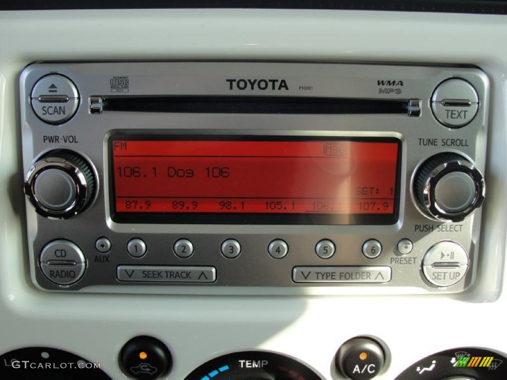 2011 Toyota FJ Cruiser Standard FJ Cruiser Model Controls Photo #43536958