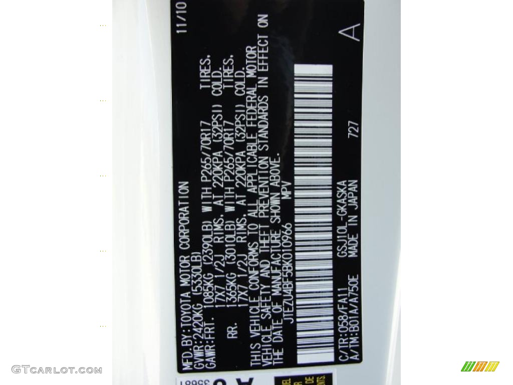 2011 FJ Cruiser Color Code 058 for Iceberg White Photo #43537058