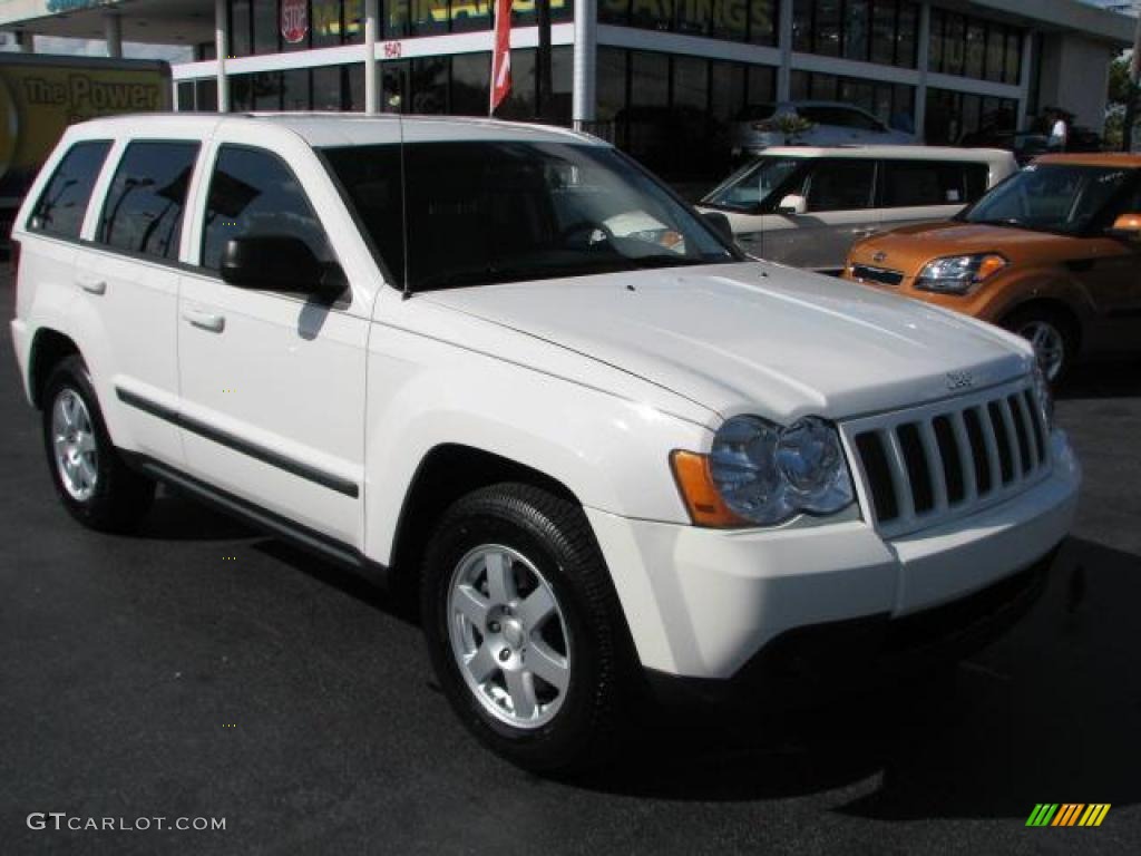 2008 Grand Cherokee Laredo - Stone White / Dark Slate Gray photo #1