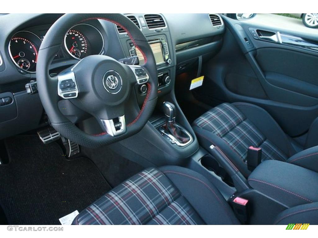 Interlagos Plaid Cloth Interior 2011 Volkswagen GTI 4 Door Photo #43543828