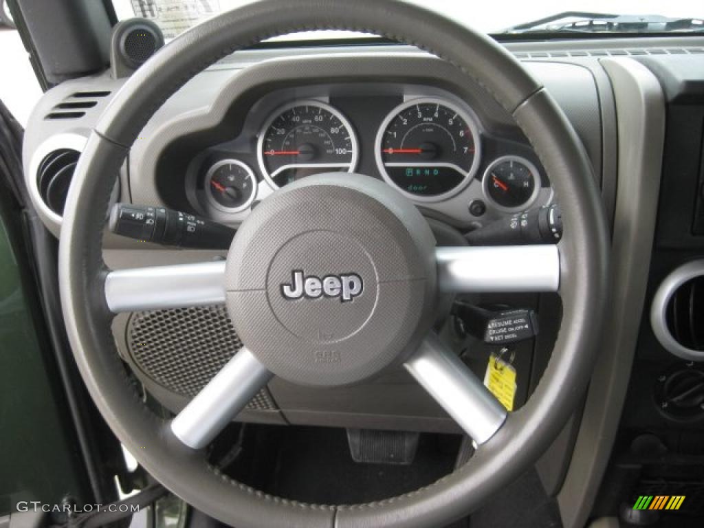 2009 Jeep Wrangler Unlimited Sahara 4x4 Dark Slate Gray/Medium Slate Gray Steering Wheel Photo #43544476