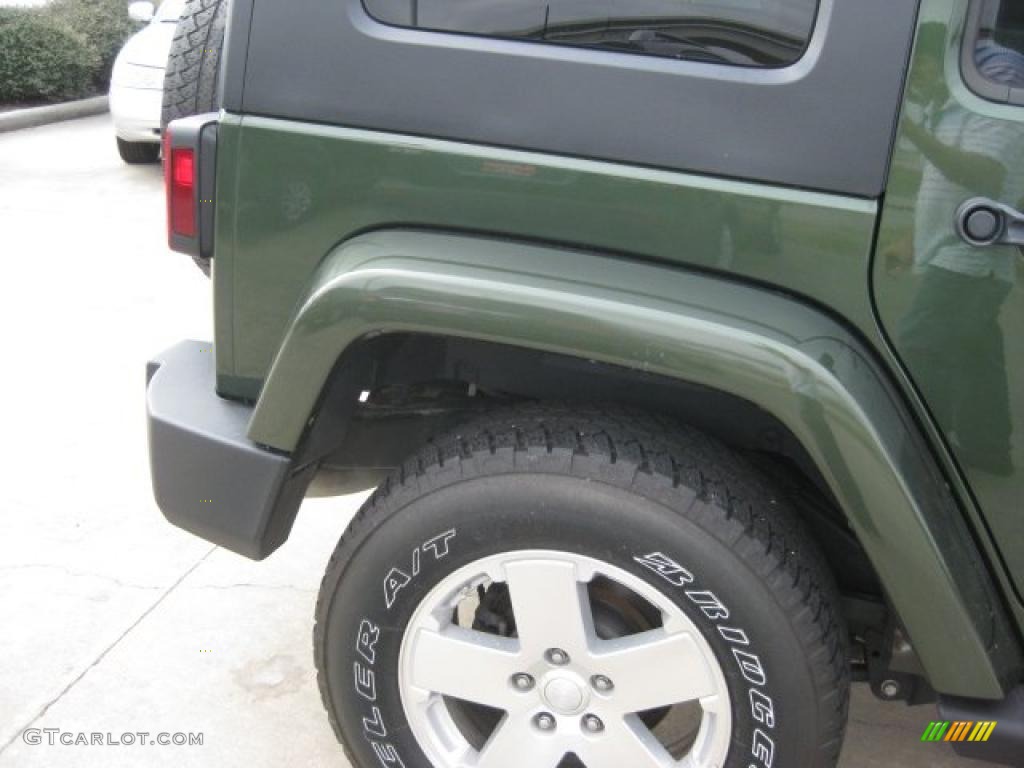 2009 Wrangler Unlimited Sahara 4x4 - Jeep Green Metallic / Dark Slate Gray/Medium Slate Gray photo #50