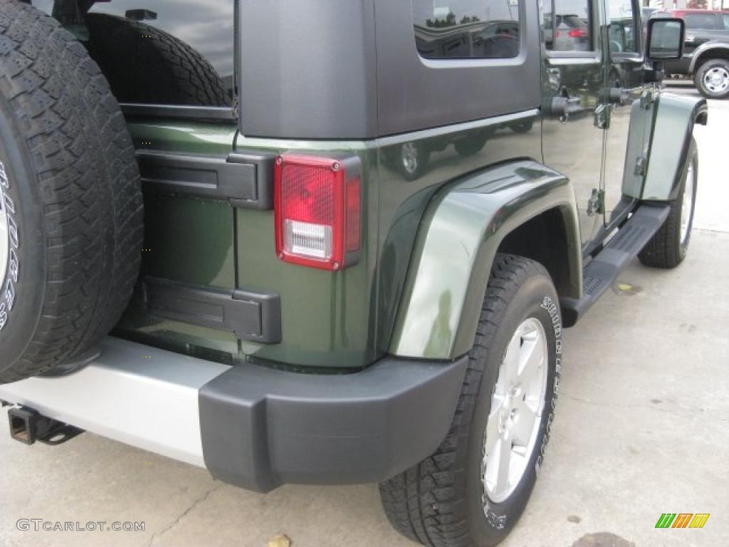 2009 Wrangler Unlimited Sahara 4x4 - Jeep Green Metallic / Dark Slate Gray/Medium Slate Gray photo #51