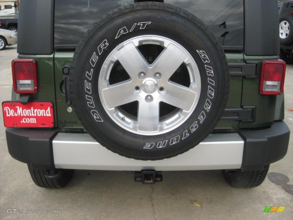 2009 Wrangler Unlimited Sahara 4x4 - Jeep Green Metallic / Dark Slate Gray/Medium Slate Gray photo #52