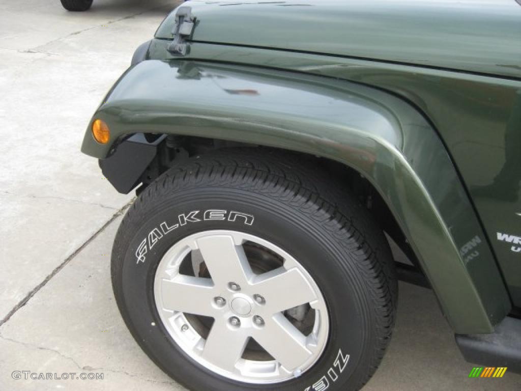 2009 Wrangler Unlimited Sahara 4x4 - Jeep Green Metallic / Dark Slate Gray/Medium Slate Gray photo #60
