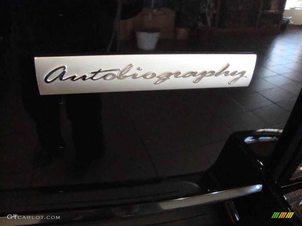 2011 Land Rover Range Rover Autobiography Marks and Logos Photo #43549661