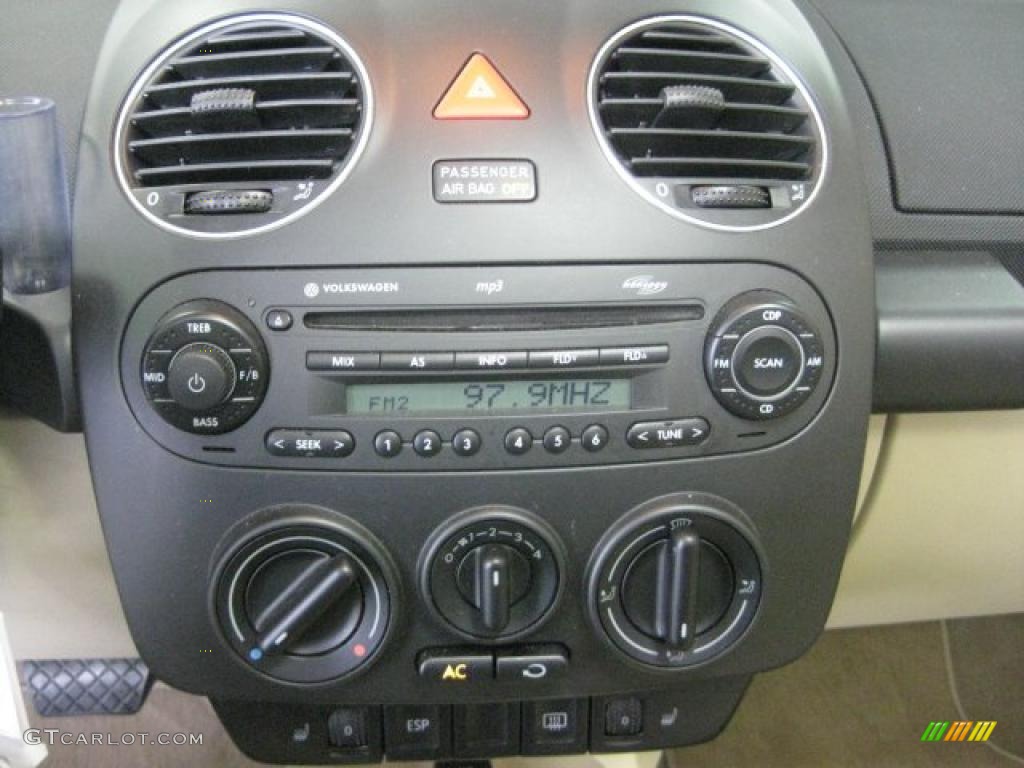 2007 New Beetle 2.5 Convertible - Gecko Green Metallic / Cream photo #19