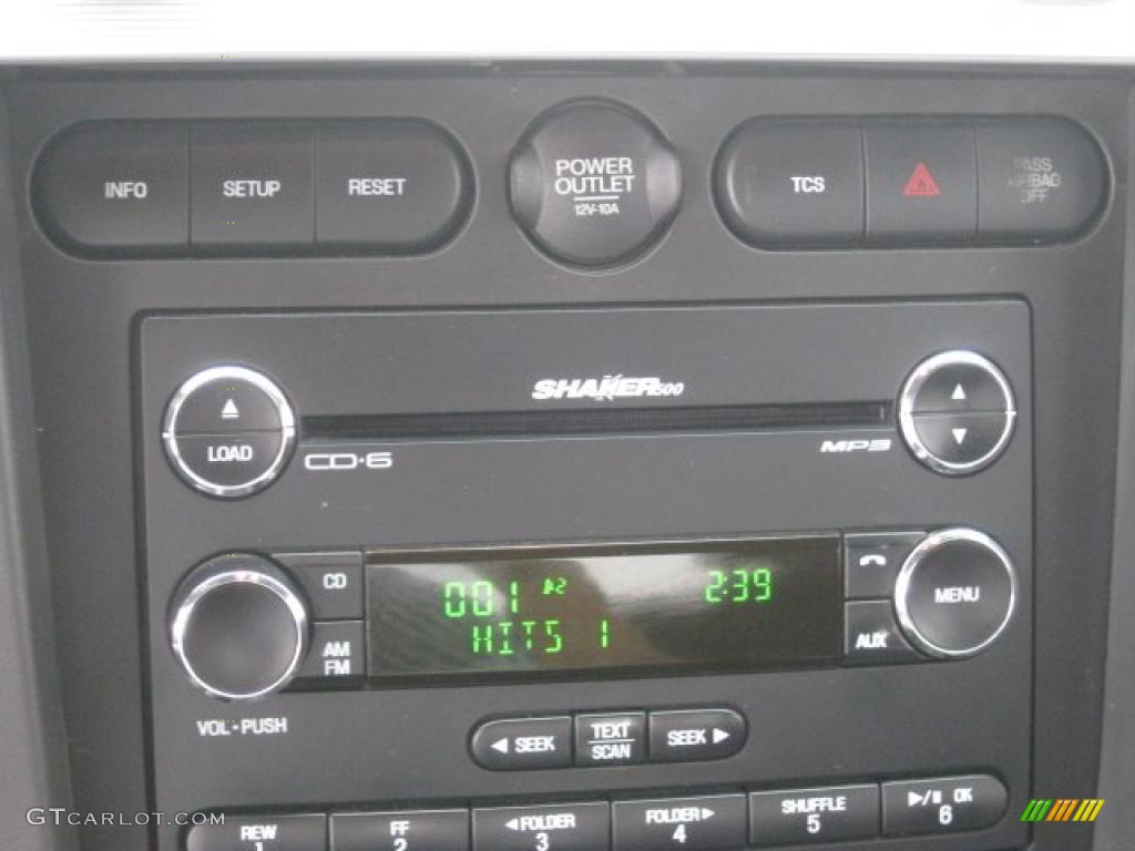 2008 Ford Mustang GT Deluxe Coupe Controls Photo #43551574