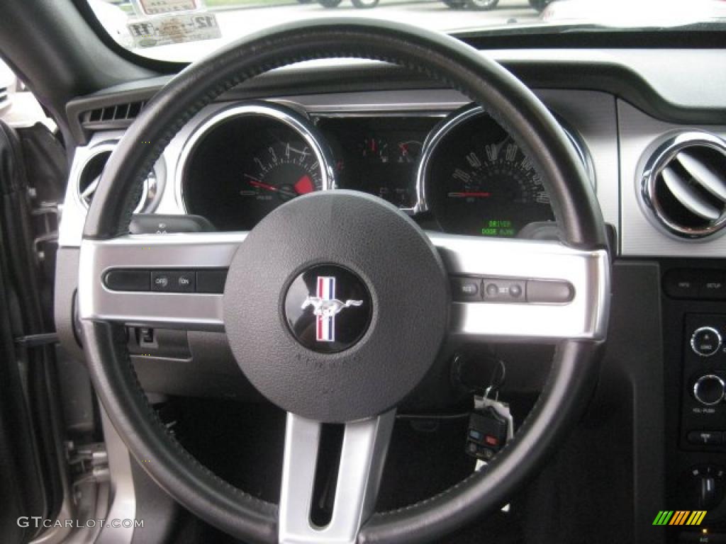 2008 Ford Mustang GT Deluxe Coupe Dark Charcoal Steering Wheel Photo #43551654
