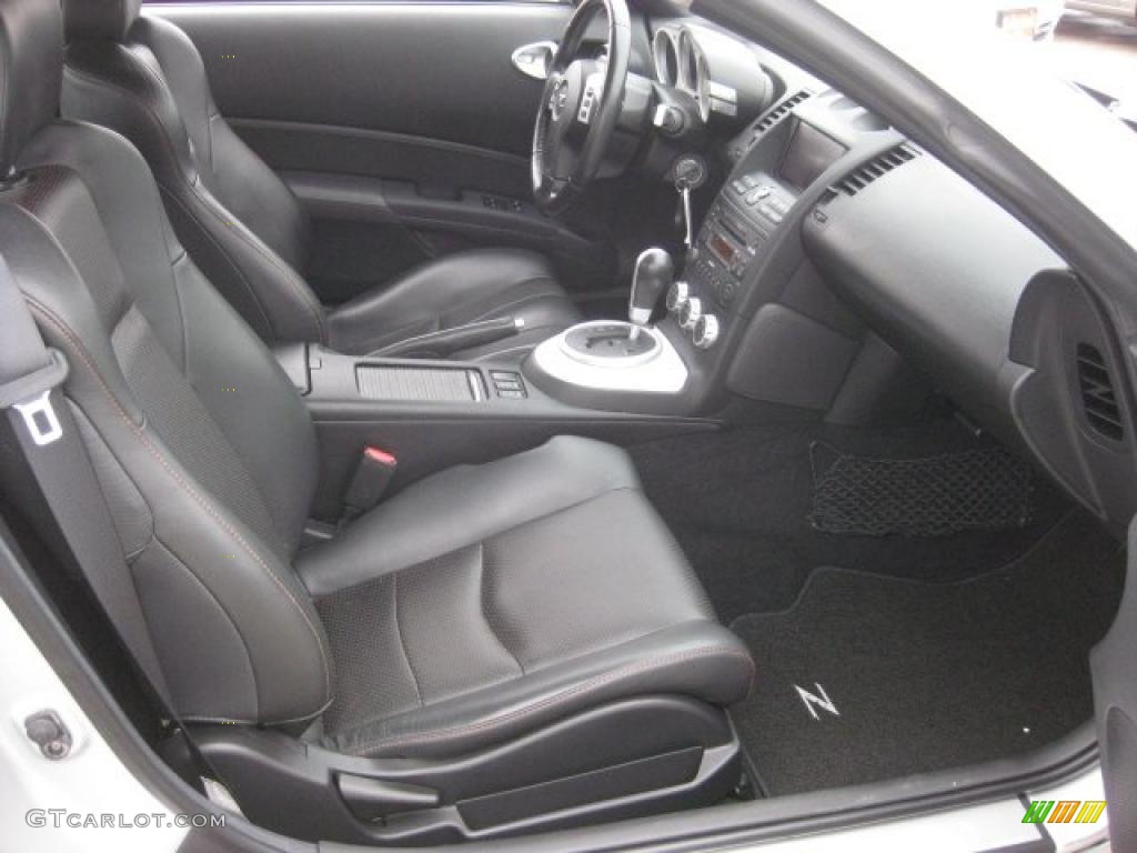 Charcoal Leather Interior 2006 Nissan 350Z Grand Touring Coupe Photo #43553248