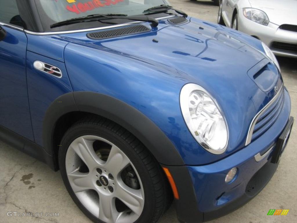 2005 Cooper S Convertible - Hyper Blue Metallic / Panther Black photo #51