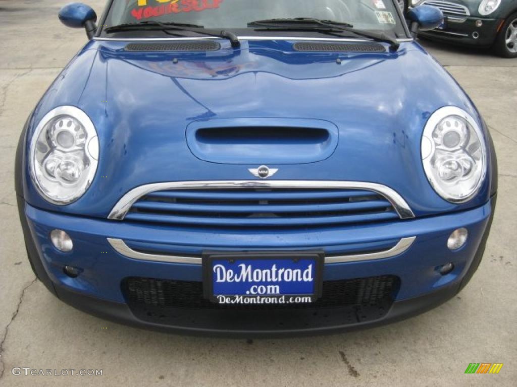 2005 Cooper S Convertible - Hyper Blue Metallic / Panther Black photo #64