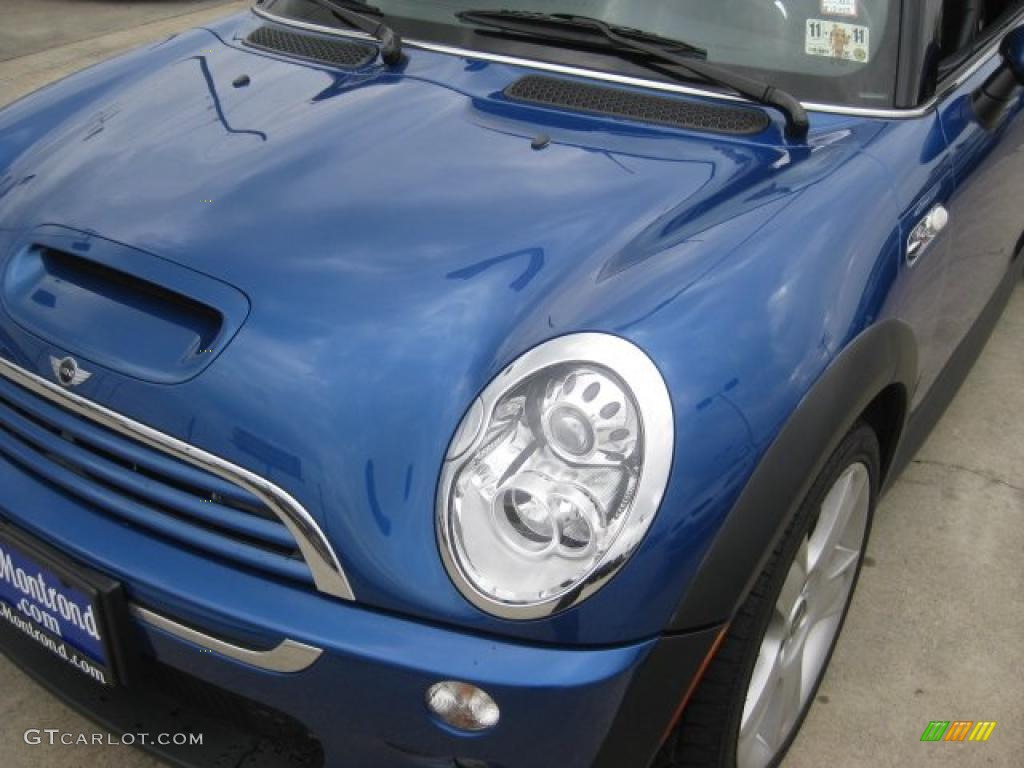 2005 Cooper S Convertible - Hyper Blue Metallic / Panther Black photo #66