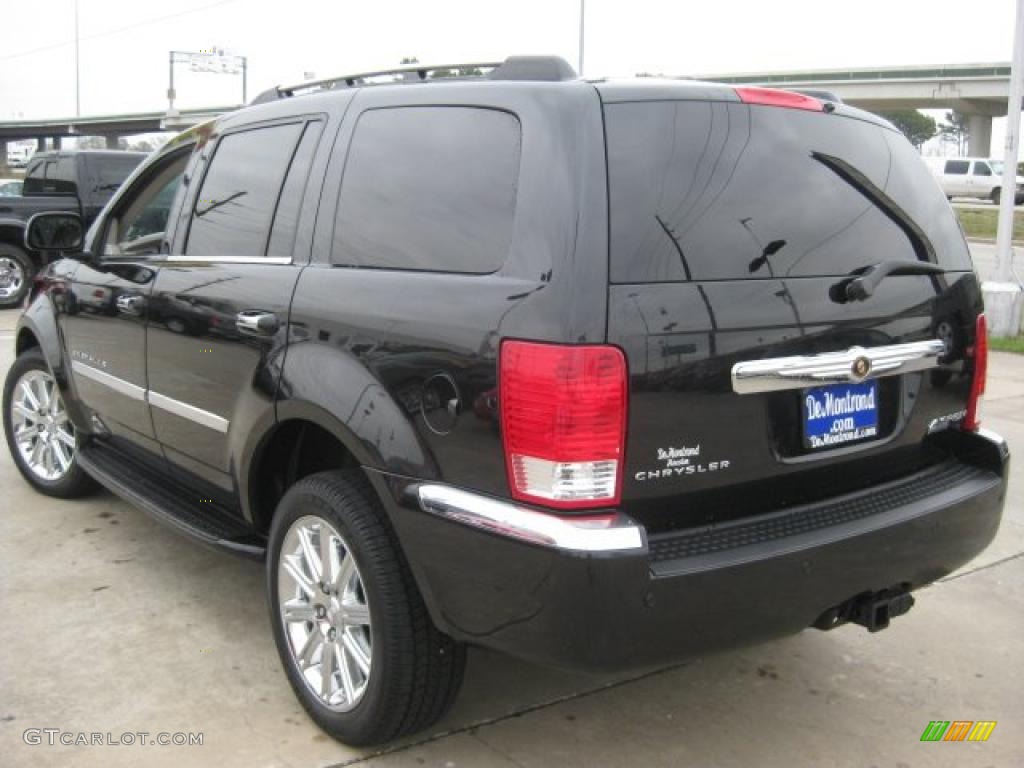 Brilliant Black Crystal Pearl 2009 Chrysler Aspen Limited Exterior Photo #43554017