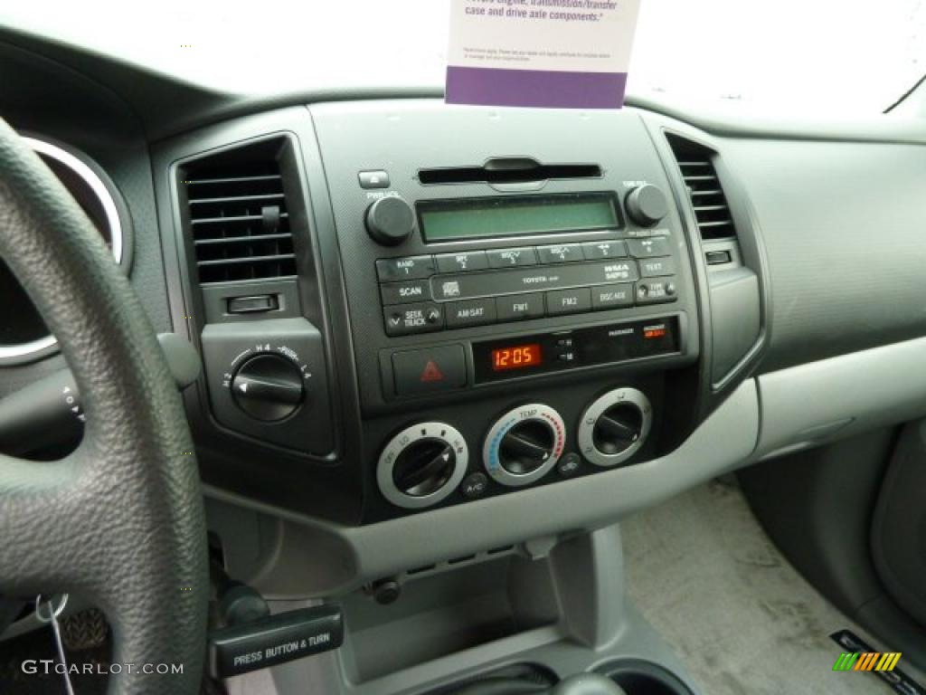 2010 Toyota Tacoma Regular Cab 4x4 Controls Photo #43554377
