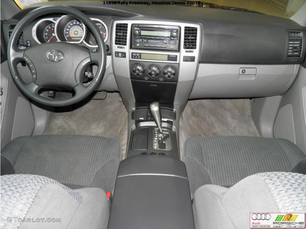 2004 4Runner Sport Edition - Galactic Gray Mica / Dark Charcoal photo #11