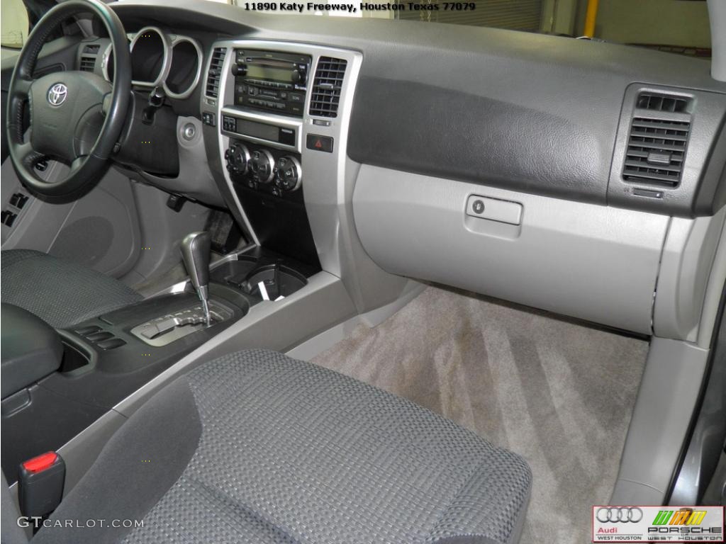 2004 4Runner Sport Edition - Galactic Gray Mica / Dark Charcoal photo #23