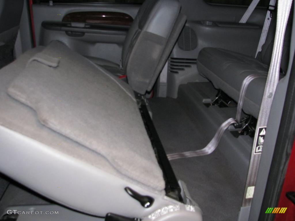 2000 Excursion Limited 4x4 - Toreador Red Metallic / Medium Graphite photo #8