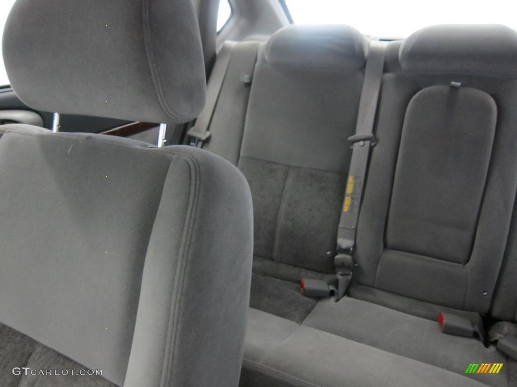 2004 Impala  - Galaxy Silver Metallic / Medium Gray photo #23