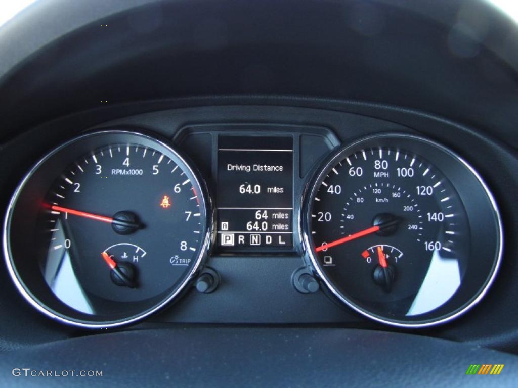 2011 Rogue S - Cayenne Red / Black photo #15