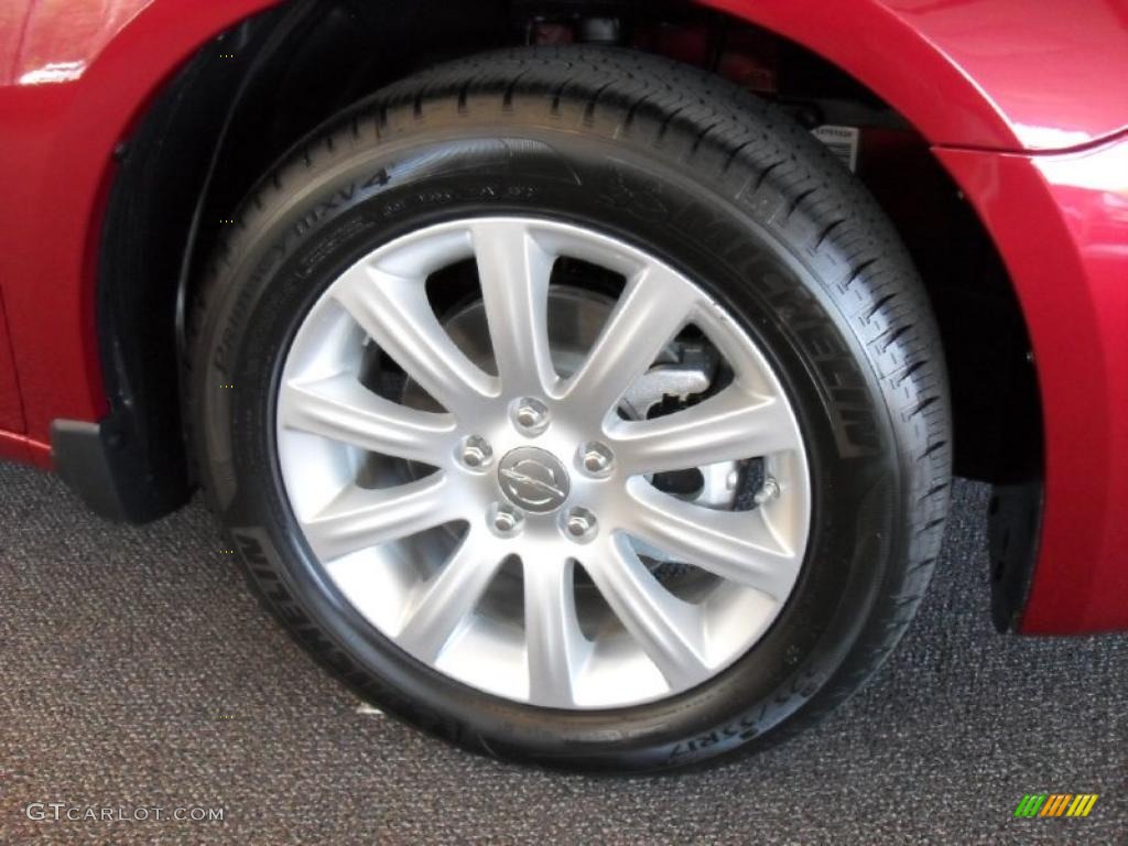 2011 Chrysler 200 Touring Wheel Photo #43568634