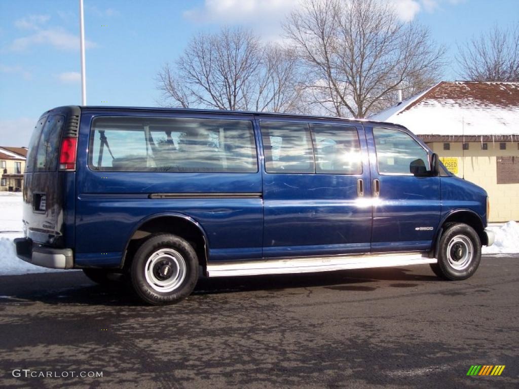 2001 Express 3500 LS Extended Passenger Van - Indigo Blue Metallic / Medium Gray photo #14