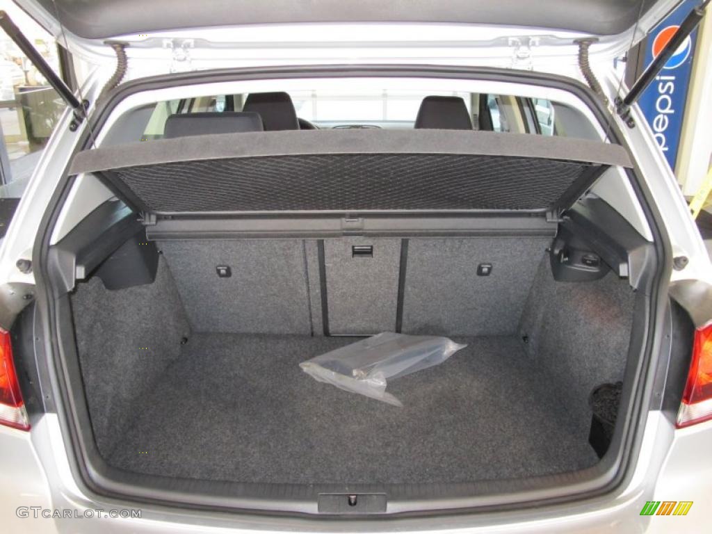 2010 Volkswagen Golf 4 Door Trunk Photo #43570642