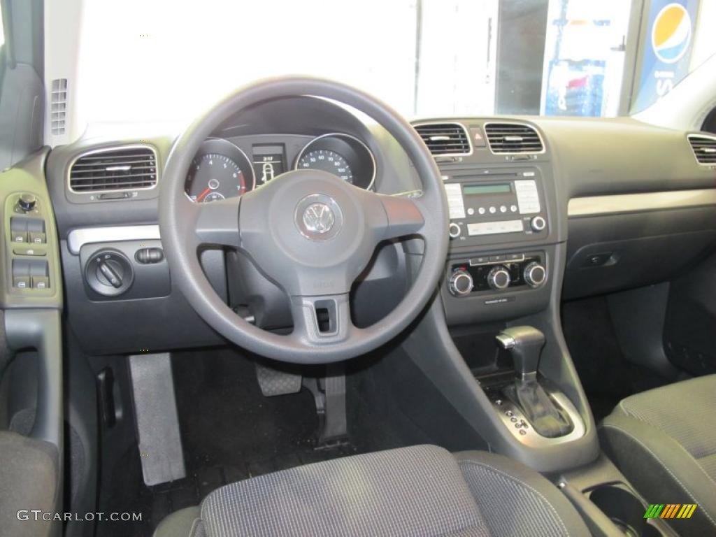 2010 Volkswagen Golf 4 Door Titan Black Dashboard Photo #43570746