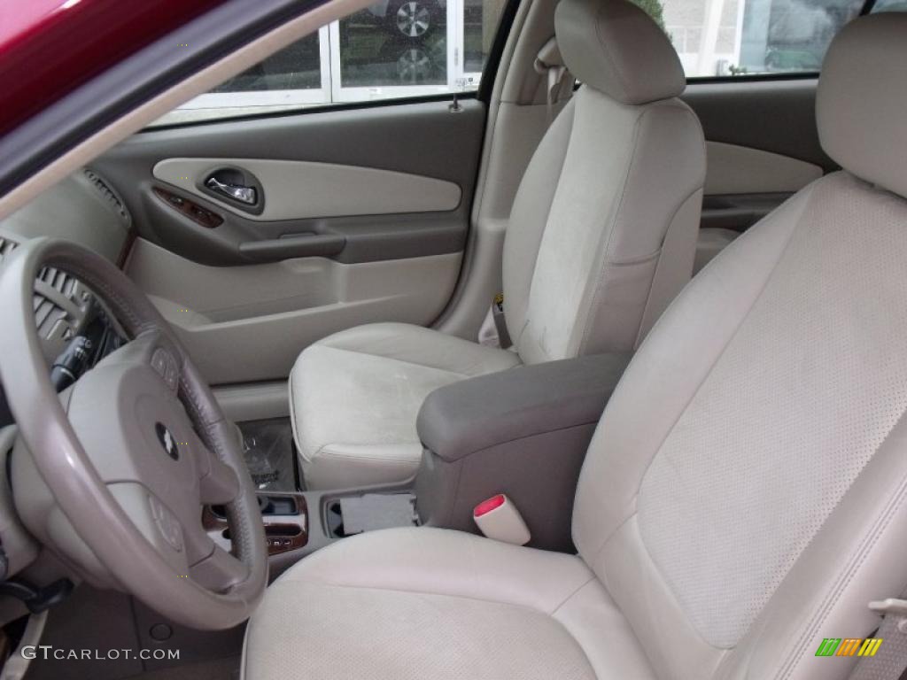 Neutral Interior 2004 Chevrolet Malibu LT V6 Sedan Photo #43578934