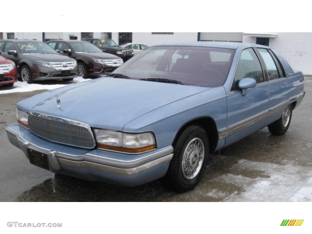 Light Sapphire Blue Metallic 1992 Buick Roadmaster Limited Exterior Photo #43579214