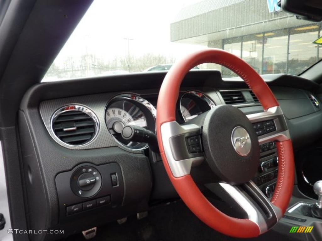2011 Ford Mustang GT Premium Convertible Brick Red/Cashmere Steering Wheel Photo #43582303
