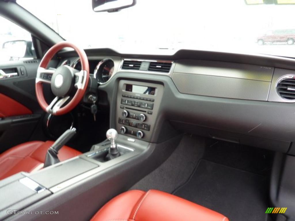 2011 Mustang GT Premium Convertible - Ingot Silver Metallic / Brick Red/Cashmere photo #15