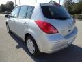 Brillant Silver - Versa 1.8 S Hatchback Photo No. 3