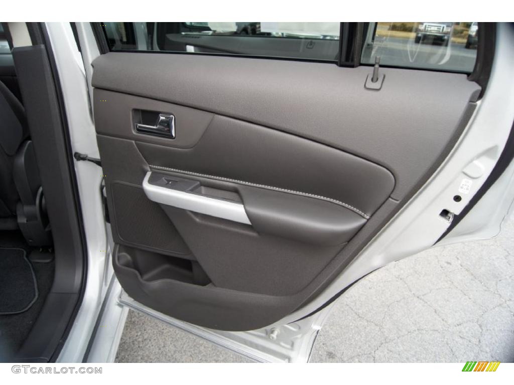 2011 Ford Edge Sport Charcoal Black/Silver Smoke Metallic Door Panel Photo #43588919