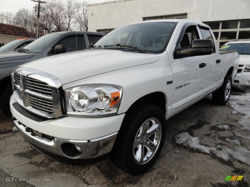 Bright White Dodge Ram 1500