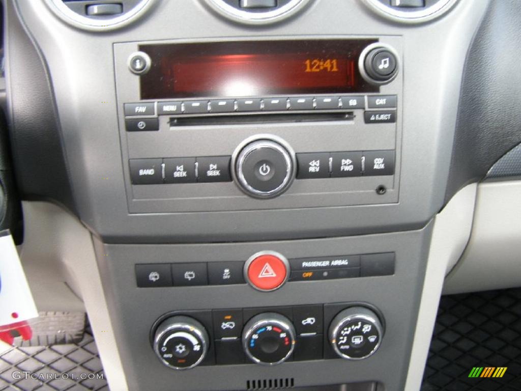 2008 Saturn VUE XR AWD Controls Photo #43606013